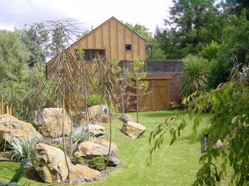 Turangi Trout Lodge Extérieur photo